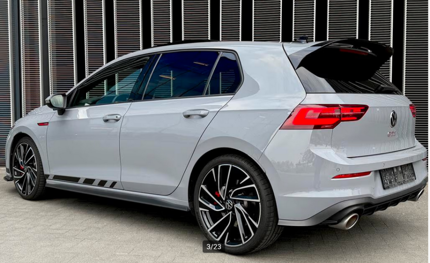 Volkswagen Golf 2.0 TSI GTI Clubsport 300pk/PANO/IQ/ACC/DCC