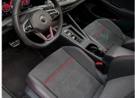 Volkswagen Golf 2.0 TSI GTI Clubsport 300pk/PANO/IQ/ACC/DCC