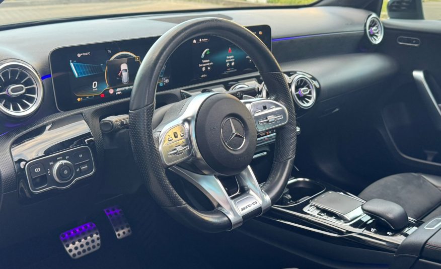 Mercedes-Benz A35 AMG 4Matic+|306PK|PANO|AERO|FUL|SPEEDSHIFT
